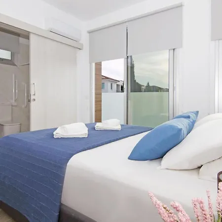 Villa Atvan9 *